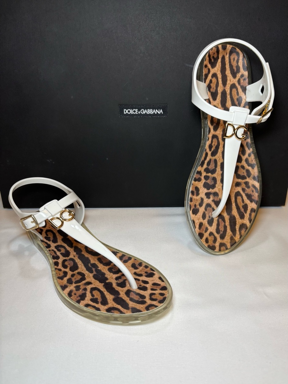 Dolce & Gabbana White Leather T-Strap Sandals with Leopard Insole & Gold DG